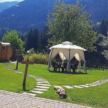 Maso Pin Bed & Breakfast