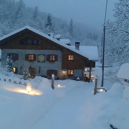 Maso Pin Bed & Breakfast *